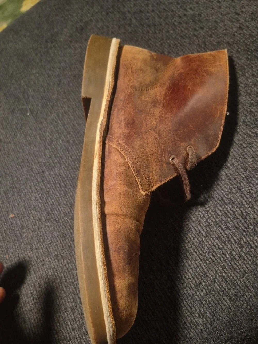 Clarks Men's Brown Leather Chukka Boots